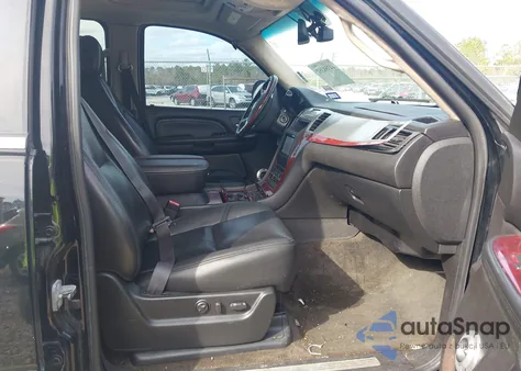 2007 Cadillac Escalade Ext Standard z USA, uszkodzony, nr VIN 3GYFK62827G294947